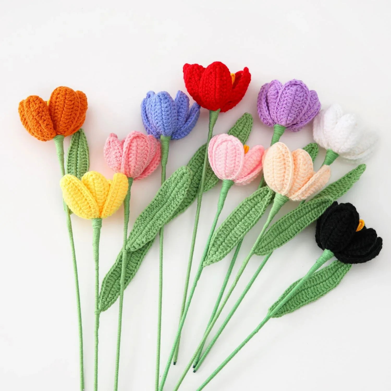 1PC Knit Tulips Flower Finished Handmade Flowesr Bouquet Creative Fake Flowers Wedding Party Home Decor
